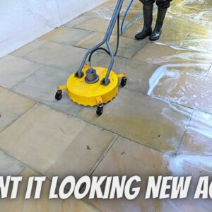 CUSTOMER Is Moving Into A STUNNING House (Pressure Washing Makeover)